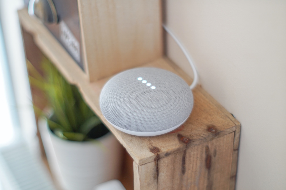 Lakberendezési és bútor trend 2020 - okos otthon, smart home eszközök