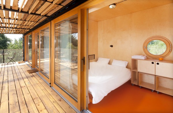 Konténer hotel. Laknál benne?