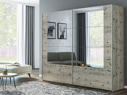 Tolóajtós tükrös gardróbszekrény 250 cm