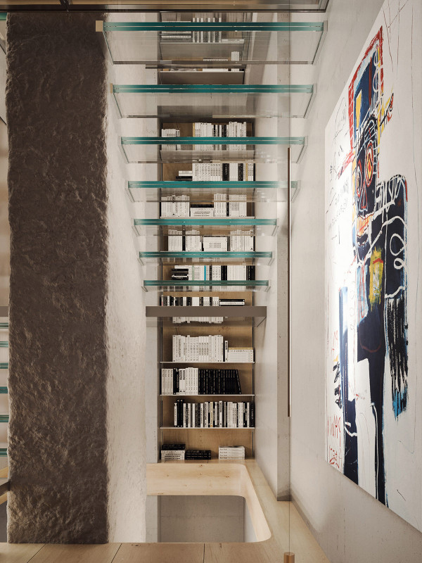 200 m2 luxus egy felhőkarcolóban, 4 szinten